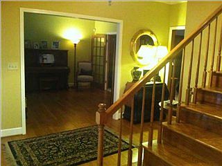 3rd image of 802 Amberwood Dr