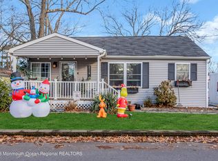 2118 Driscoll Rd, Toms River, NJ 08753