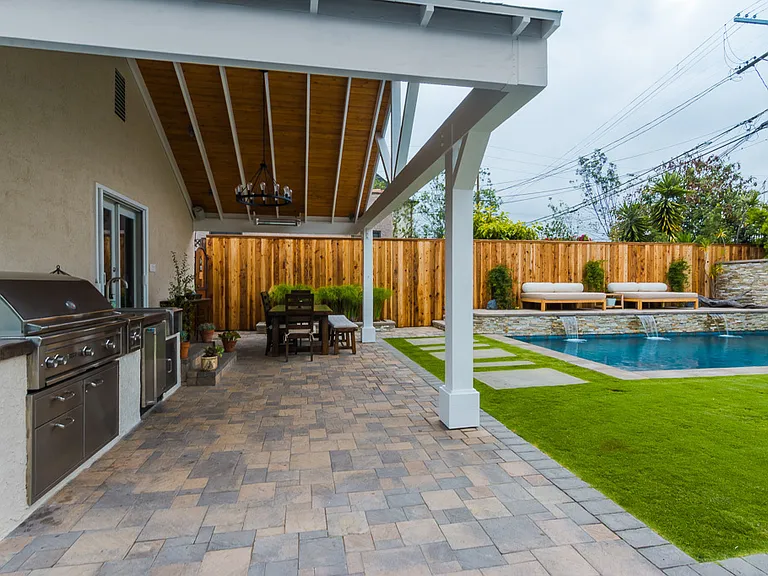 1312 S Orange Grove Ave — Photo 9