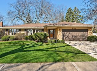 7128 Osage Ave, Downers Grove, IL 60516