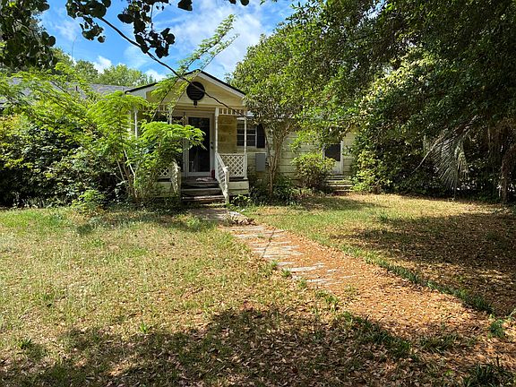 4th image of 109 Pack Rd