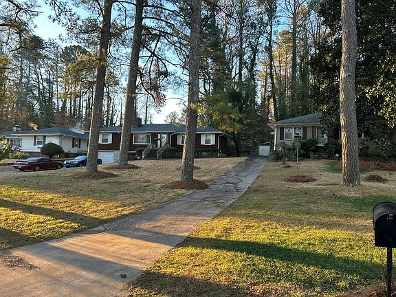 2nd image of 2190 Beecher Cir SW