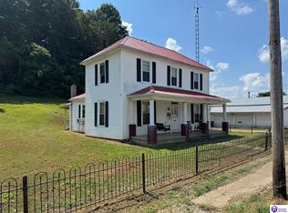 208 W Houston St, Cloverport, KY 40111