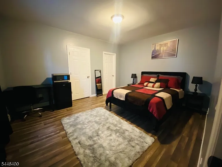 329 Myrtle Ave — Photo 3