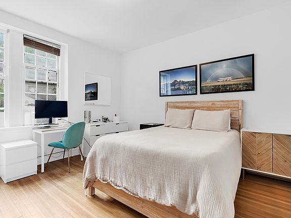 5th image of 171 W 12th St APT 1D