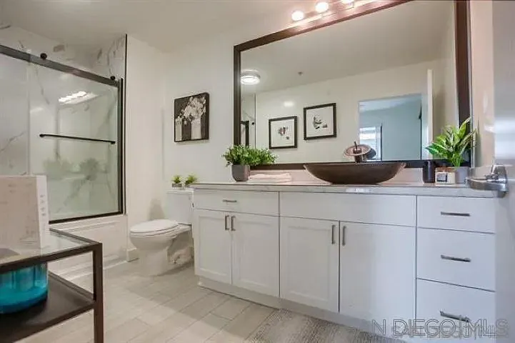 1150 J St #418 — Photo 22