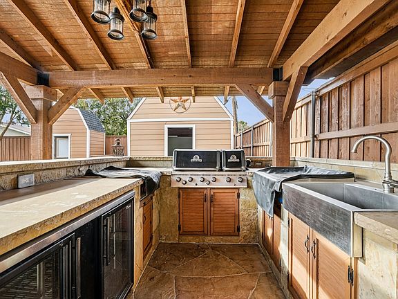3rd image of 12557 High Meadow Dr