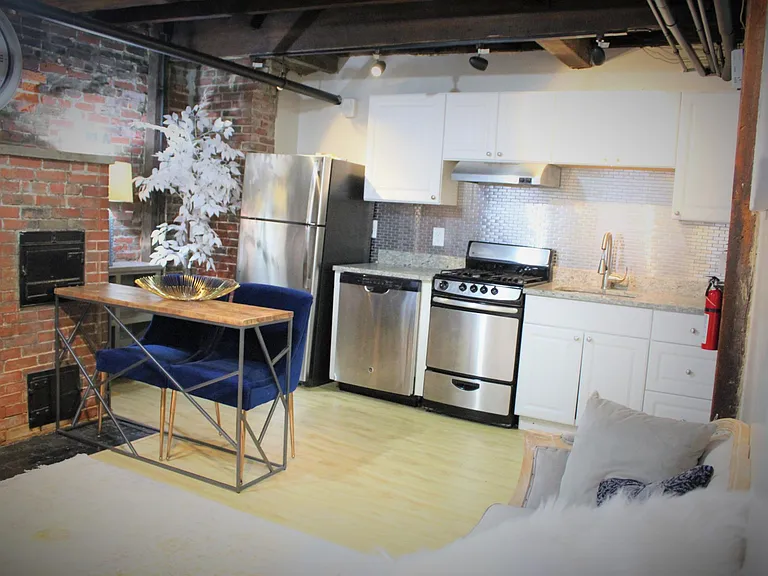 1 Champney Pl #1 — Photo 15
