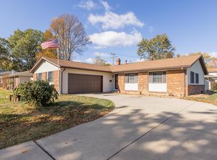 1001 W Harnett St, Mascoutah, IL