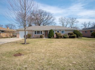 9437 Margail Ave, Des Plaines, IL 60016