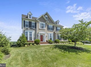 18612 Humphery Ln, Purcellville, VA 20132