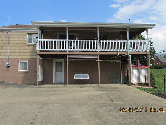 5th image of 385 Westwood Dr