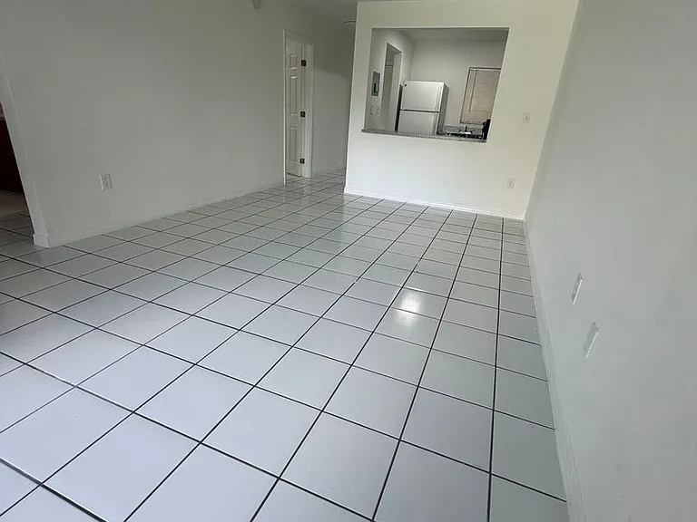 Allegro Apartments — Photo 32
