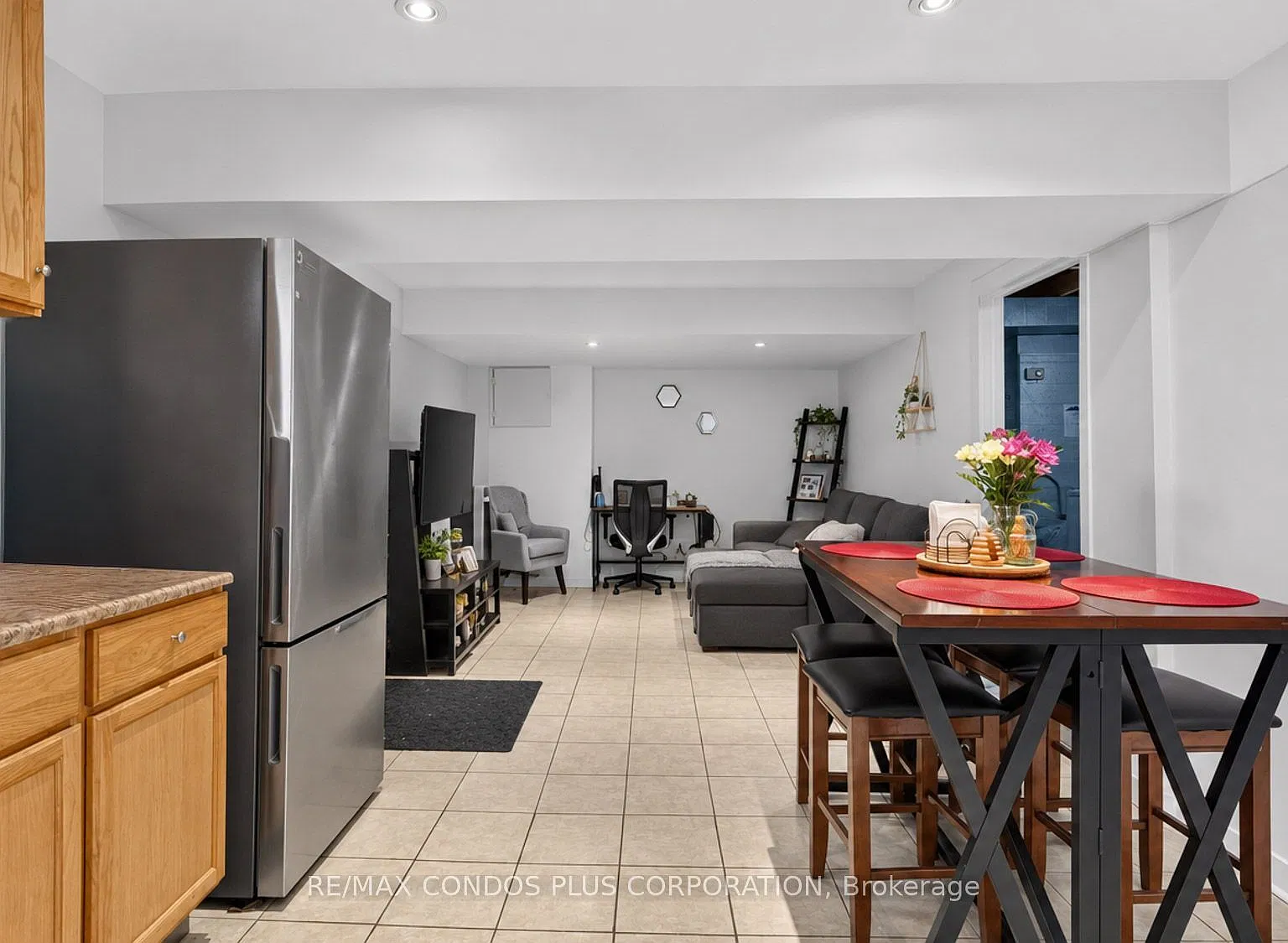 1 bed, $1,400 — Photo 3