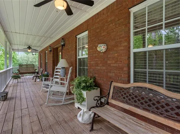 3955 Jim Owens Rd NW, Kennesaw, GA 30152