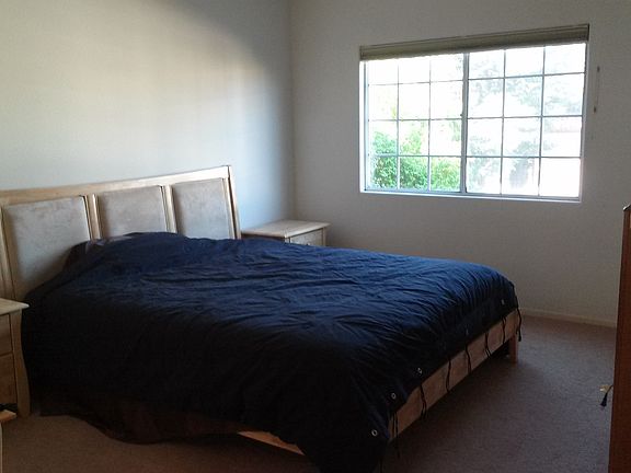 5th image of 14415 Benefit St APT 201