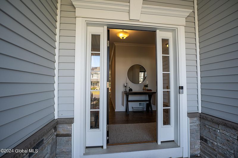 3rd image of 23 Julia Rose Court