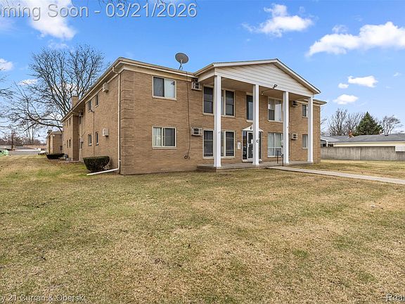 3rd image of 26415 W Seven Mile Rd APT 218