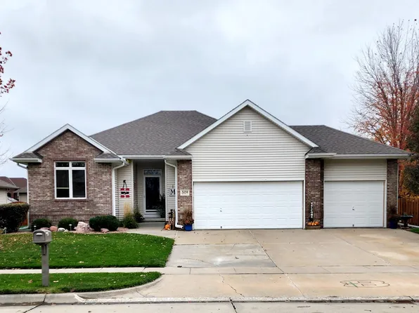 3234 Marian Ln, Fremont, NE 68025
