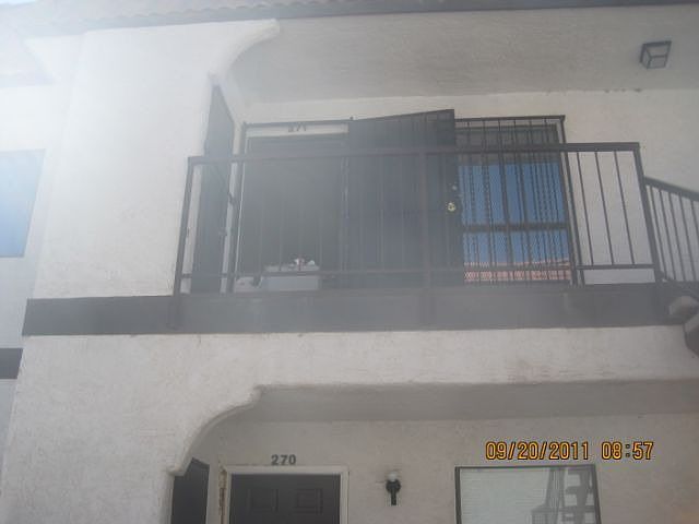 1st image of 4300 N Lamont St APT 271