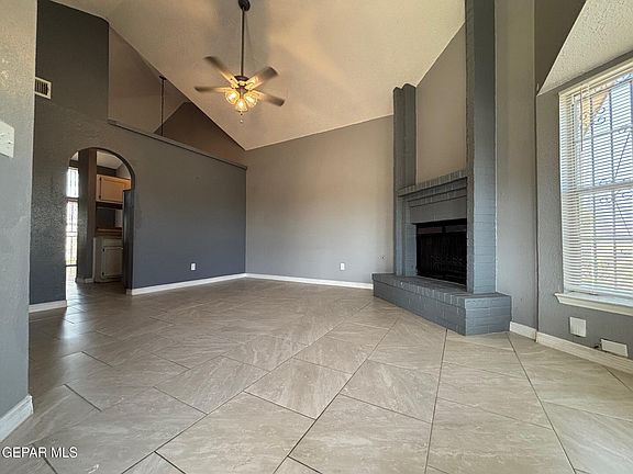 3rd image of 10930 Delafield Dr