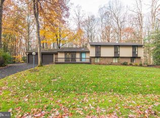 11709 Blue Smoke Trl, Reston, VA 20191