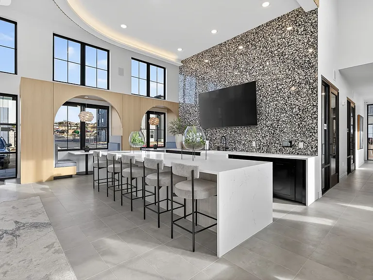 Switch Luxury Apartments — Photo 10
