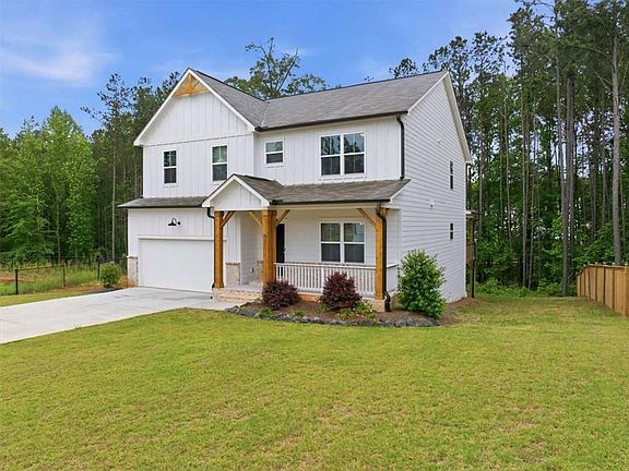 3rd image of 136 Ledgemont Way