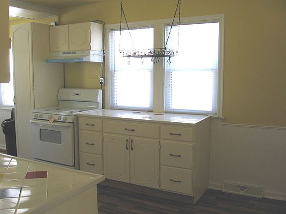 Kitchen III