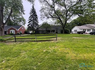 3634 Corey Rd, Toledo, OH 43615