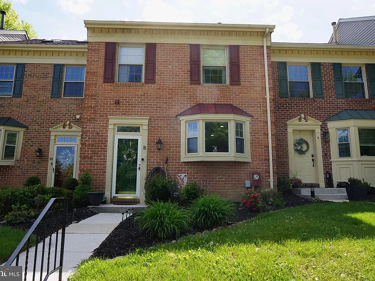 8 Cross Falls Cir — Photo 31