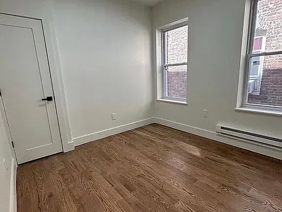 2 bed, 800 sqft, $2,199 — Photo 2