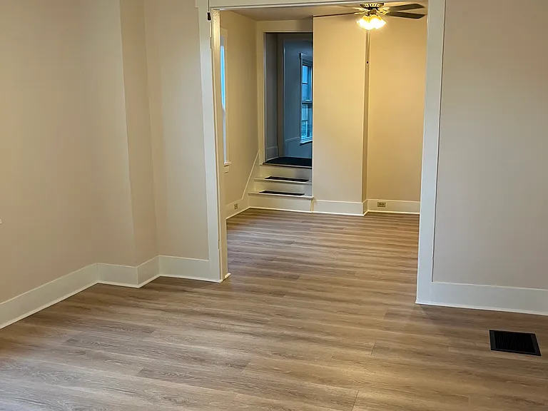 115 S Awl St — Photo 2