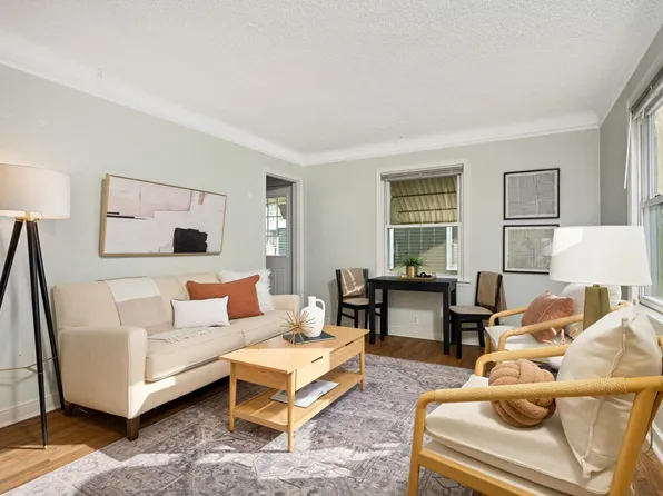 862 Tatum St, Saint Paul, MN 55104