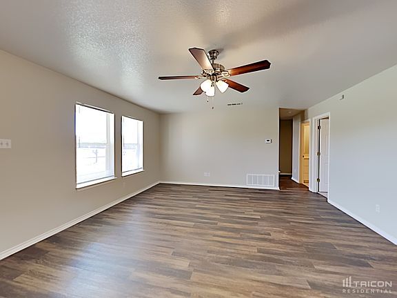 4th image of 306 Kathy Ln