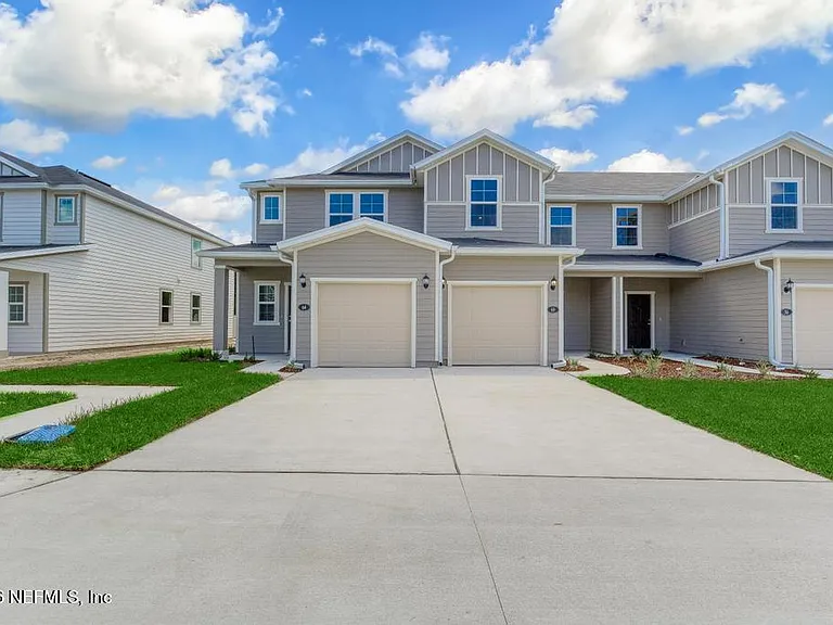 145 Beach Palm Ct — Photo 1