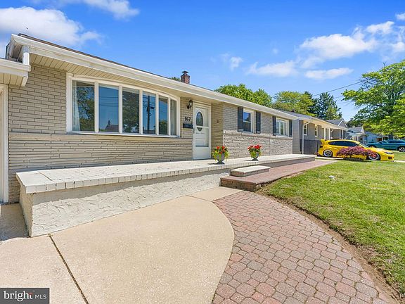 5th image of 167 Cardinal Dr