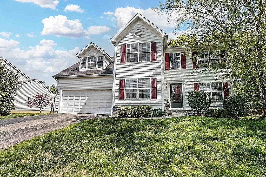 1346 Covedale Ln photo 1