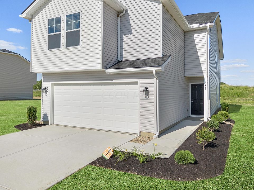 1st image of 778 Oakdale Dr