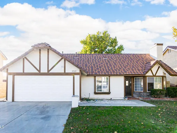 37519 Hudson St, Palmdale, CA 93552