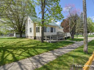 412 Gunn St, Sparta, MI 49345