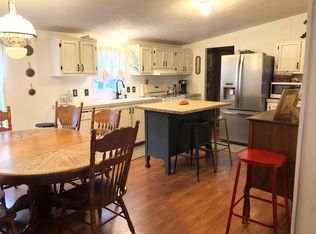 9814 Downing Ct, Northville, MI 48167