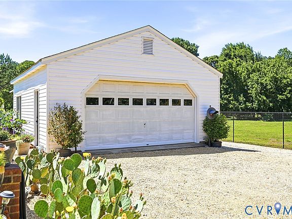 2nd image of 8028 Wood Mill Dr