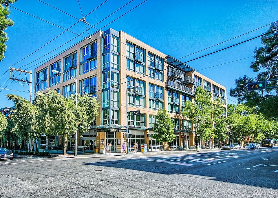 1st image of 530 Broadway E APT 306