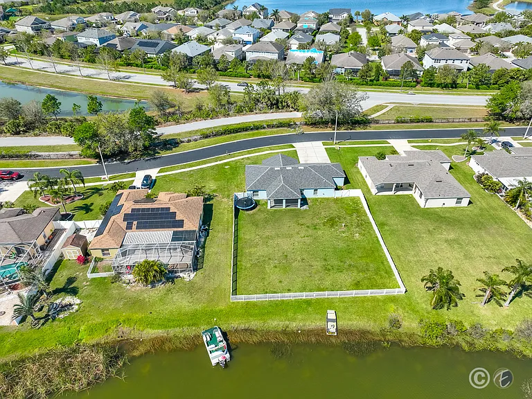 6447 Clair Shore Dr — Photo 38
