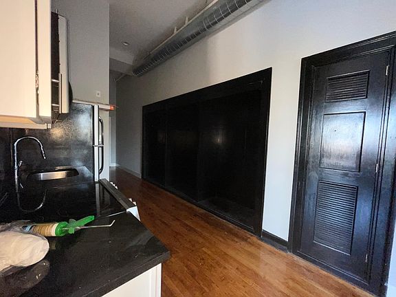 5th image of 1515 S 17th St #323