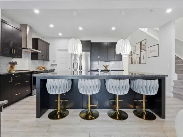 51 NE Setonstone Row SE, Calgary, AB T3M 3S1