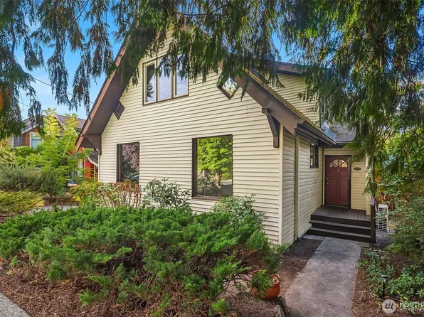6827 28th Avenue NE, Seattle, WA 98115