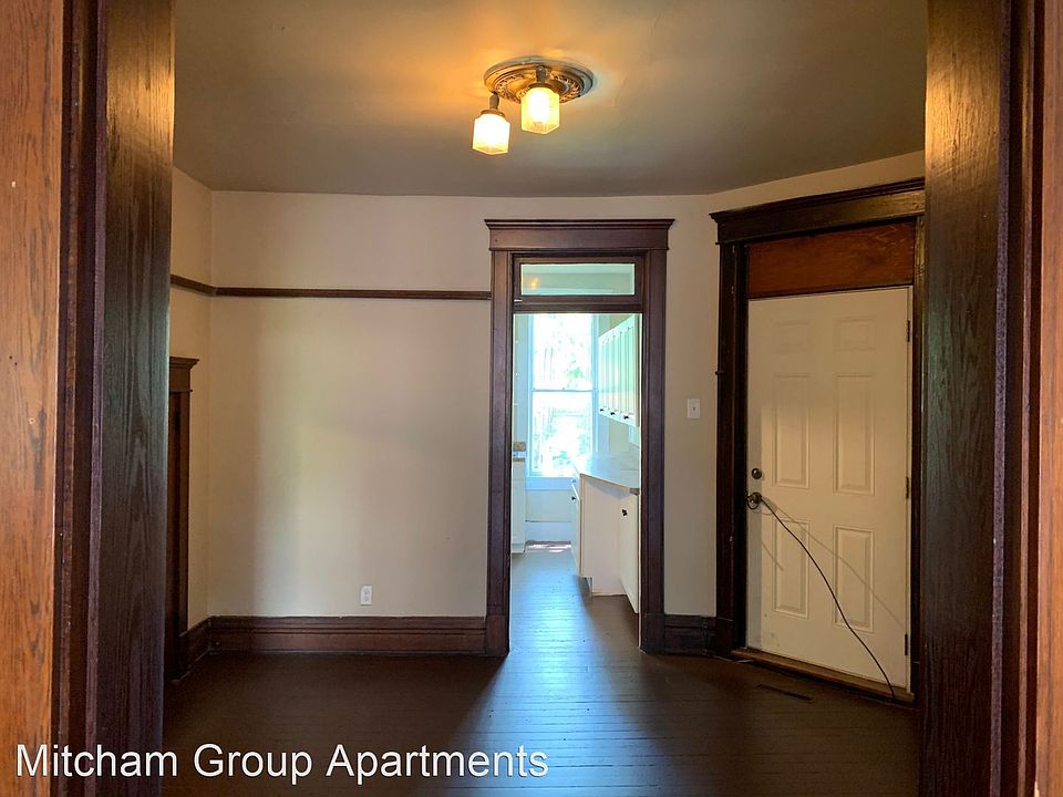 1st image of 504 Wooster St