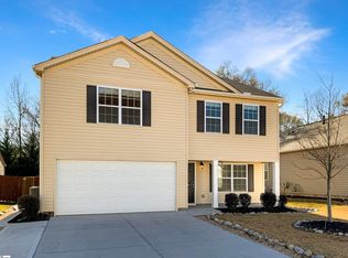 527 Craftsman Ln, Boiling Springs, SC 29316